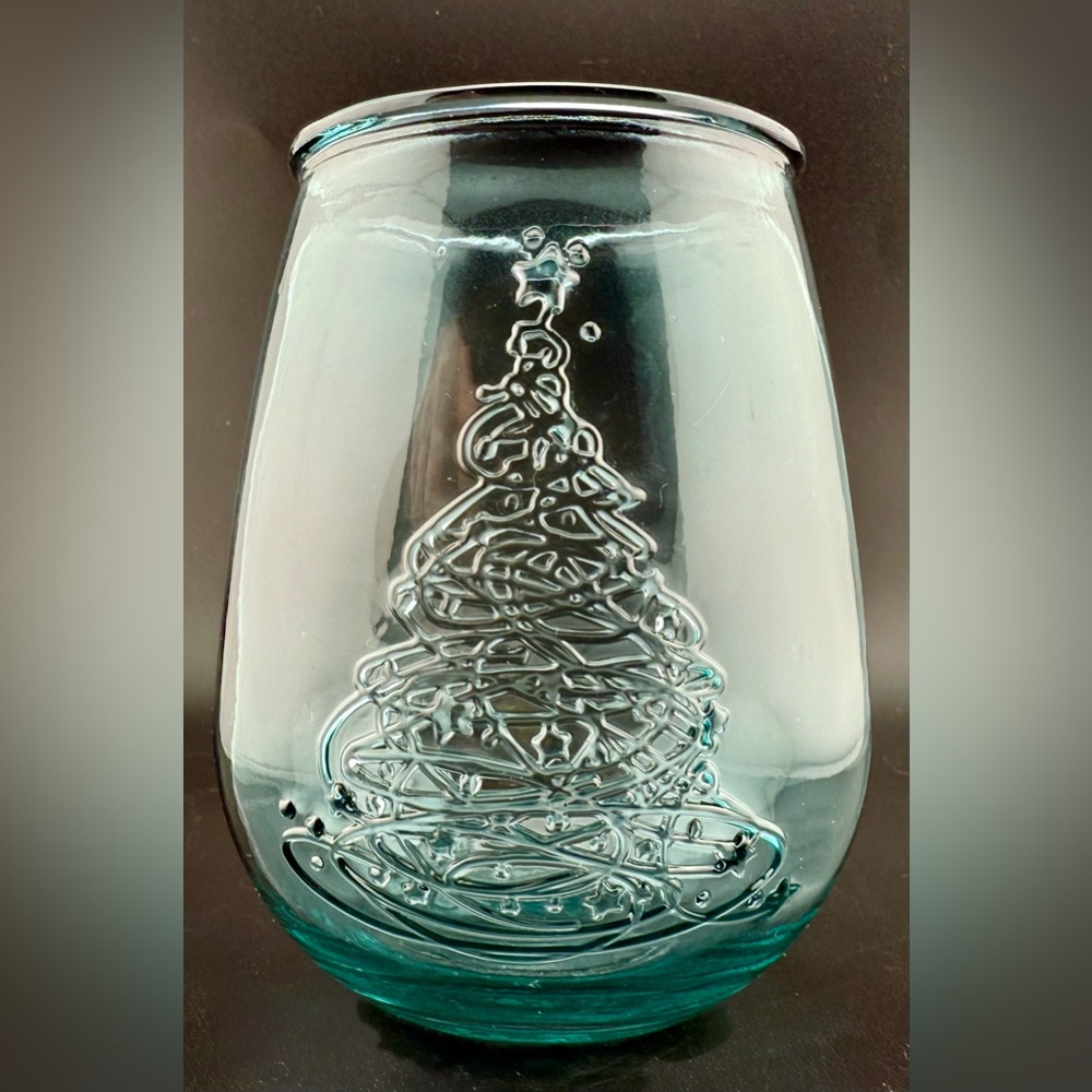 San Miguel 100% Recycled Green Christmas Tree Glass 24oz